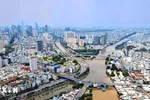 Đoạn đầu kênh Đôi (Quận 8 cũ) kết nối với kênh Tàu Hủ - Bến Nghé sau khi hoàn thành kè bờ. (Ảnh: Thanh Vũ/TTXVN)