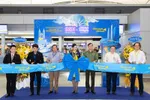 Nghi thức cắt băng khai trương đường bay thẳng kết nối TPHCM - Thâm Quyến