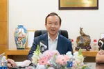 Ông Phan Quốc Công, Tổng Giám đốc PNJ trao đổi với báo chí trưa 21-7