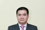Tổng giám đốc SHS xin nghỉ đi chữa bệnh