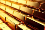 Vàng vượt mốc 5.000 USD nếu dầu tiếp tục 'châm lửa' lạm phát