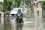 Một số khu vực Đà Nẵng vẫn còn ngập sâu