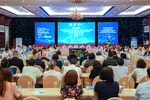 Đại học Đà Nẵng phối hợp UBND TP Đà Nẵng tổ chức hội thảo "Đẩy mạnh gắn kết ba nhà (Nhà nước - đại học - doanh nghiệp) thực chất, hiệu quả, góp phần phát triển đất nước trong kỷ nguyên vươn mình". Ảnh: XUÂN QUỲNH