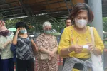Hành khách TPHCM đi xe buýt được bốc thăm trúng thưởng 40 triệu đồng