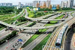 TPHCM nghiên cứu huy động nguồn lực từ quỹ đất gắn với phát triển hạ tầng giao thông