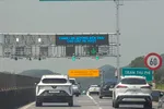 Xử phạt xe chạy chậm nhưng bám làn trái trên cao tốc 