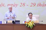Phó Chủ tịch Thường trực Quốc hội Đỗ Văn Chiến điều hành phiên thảo luận. Ảnh: QUANG PHÚC