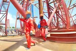 Công nhân Công ty Cổ phần Cơ khí Chế tạo Đại Dũng Vũng Tàu làm việc tại nhà máy ở Khu công nghiệp Đông Xuyên, phường Rạch Dừa, TPHCM. Ảnh: MAI HOA