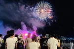 Mãn nhãn với 1.500 quả pháo hoa tầm cao trên bầu trời TPHCM 