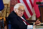 Cựu Ngoại trưởng Mỹ Henry Kissinger qua đời ở tuổi 100
