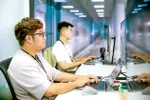 Nhân viên công nghệ làm việc tại khu Campus công nghệ cao của FPT Softwave, Khu Công nghệ cao TPHCM. ẢNH: KHẢ HÂN