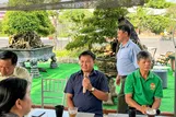 Hội viên phát biểu tại buổi “Cà phê cùng nông dân”
