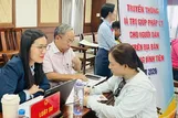 Phường Bình Tiên hỗ trợ doanh nghiệp cập nhật chính sách thuế