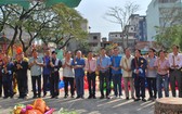 由總會長鄭家福率領全體理事和洪館全體師徒一起上香祭拜師祖和眾神。
