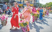 展現華人文化特色的元宵節遊行活動。
