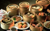 各式各樣的點心。