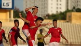 Niềm vui chiến thắng của các cầu thủ Hà Tĩnh. Ảnh: Minh Hoàng