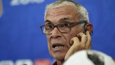 HLV Hector Cuper