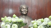 Giáo sư Nguyễn Thiện Thành - Người chiến sĩ, người thầy thuốc anh hùng