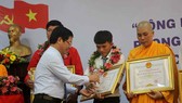 Vinh danh 9 công dân tiêu biểu tỉnh Quảng Ngãi