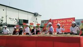 大發公司擴建廠房動工儀式。