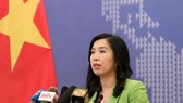 我國外交部發言人黎氏秋姮在記者會上回答媒體機關關注的問題。(圖源:文牒)