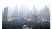 Thành phố Bangkok của Thái Lan chìm trong bụi mịn. Ảnh: Reuters