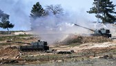 Pháo binh Thổ Nhĩ Kỳ tại thị trấn Kilis gần biên giới Syria. Ảnh: AFP