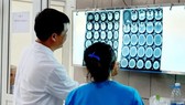 “Đập đá” thanh niên 27 tuổi ngộ độc, xuất huyết não