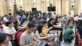 Quang cảnh buổi giao ban báo chí