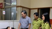 Ông Lương nhập viên cấp cứu sau khi bị Hưng tấn công