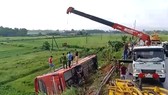 Lật ô tô khách ở Hà Tĩnh, 1 người tử vong, nhiều người bị thương