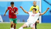 Morocco (trái) đã hứng chịu thất bại cay đắng trong một diễn biến mà họ đã chơi tốt hơn so với Iran. Ảnh: Getty Images