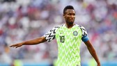 Obi Mikel phải nhận tin sốc trước trận đấu với Argentina. Ảnh: Getty Images