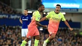 Man.City tiếp tục thể hiện bản lĩnh cao trong nỗ lực bám đuổi Liverpool. Ảnh: Getty Images