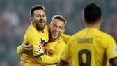 Lionel Messi ăn mừng cột mốc mới của sự nghiệp. Ảnh: Getty Images