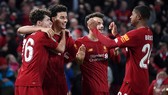 HLV Jurgen Klopp không chỉ mang hết những ngôi sao mà còn cả những cầu thủ trẻ tốt nhất đến Qatar. Ảnh: Getty Images