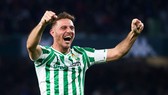 Lão tướng Joaquin tạo nên kỷ lục mà Lionel Messi khó chạm được đến. Ảnh: Getty Images
