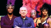 Nhà thiết kế Pháp đưa show “độc” đến London