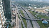 Metro Bến Thành - Suối Tiên đoạn qua quận 2. Ảnh: CAO THĂNG