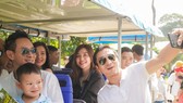 Rất nhiều du khách ở Safari Phú Quốc đã nhận ra gia đình Lý Hải - Minh Hà khi cả nhà xuất hiện tại Vinpearl Safari Phú Quốc