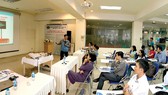 Công ty Ewater, một doanh nghiệp KH-CN tại TPHCM, tư vấn các giải pháp, thiết bị xử lý lò hơi công nghiệp Ảnh: TẤN BA