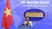 Việt Nam yêu cầu Trung Quốc chấm dứt ngay việc lắp đặt cấu trúc mới trên đá Bông Bay