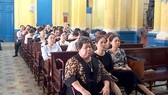 Bị cáo Hứa Thị Phấn (hàng đầu, bên trái) tại một phiên tòa