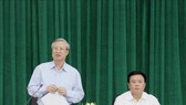Đồng chí Trần Quốc Vượng phát biểu kết luận buổi làm việc. Ảnh: TTXVN