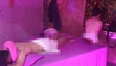 Phát hiện nhiều nhân viên massage khỏa thân kích dục khách