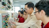 Hỗ trợ giảng viên xuất bản bài báo quốc tế
