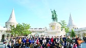 Đoàn khách TST tourist du ngoạn châu Âu