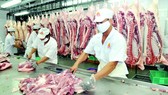 Doanh nghiệp cam kết cung ứng đủ thịt heo dịp tết