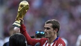 Griezmann khoác áo Atletico Madrid, trinh làng chiếc World Cup 2018